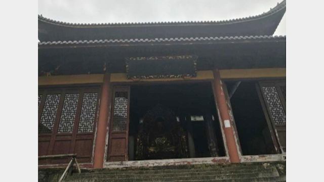 닝보시의 불교 사원 철거 전 모습
